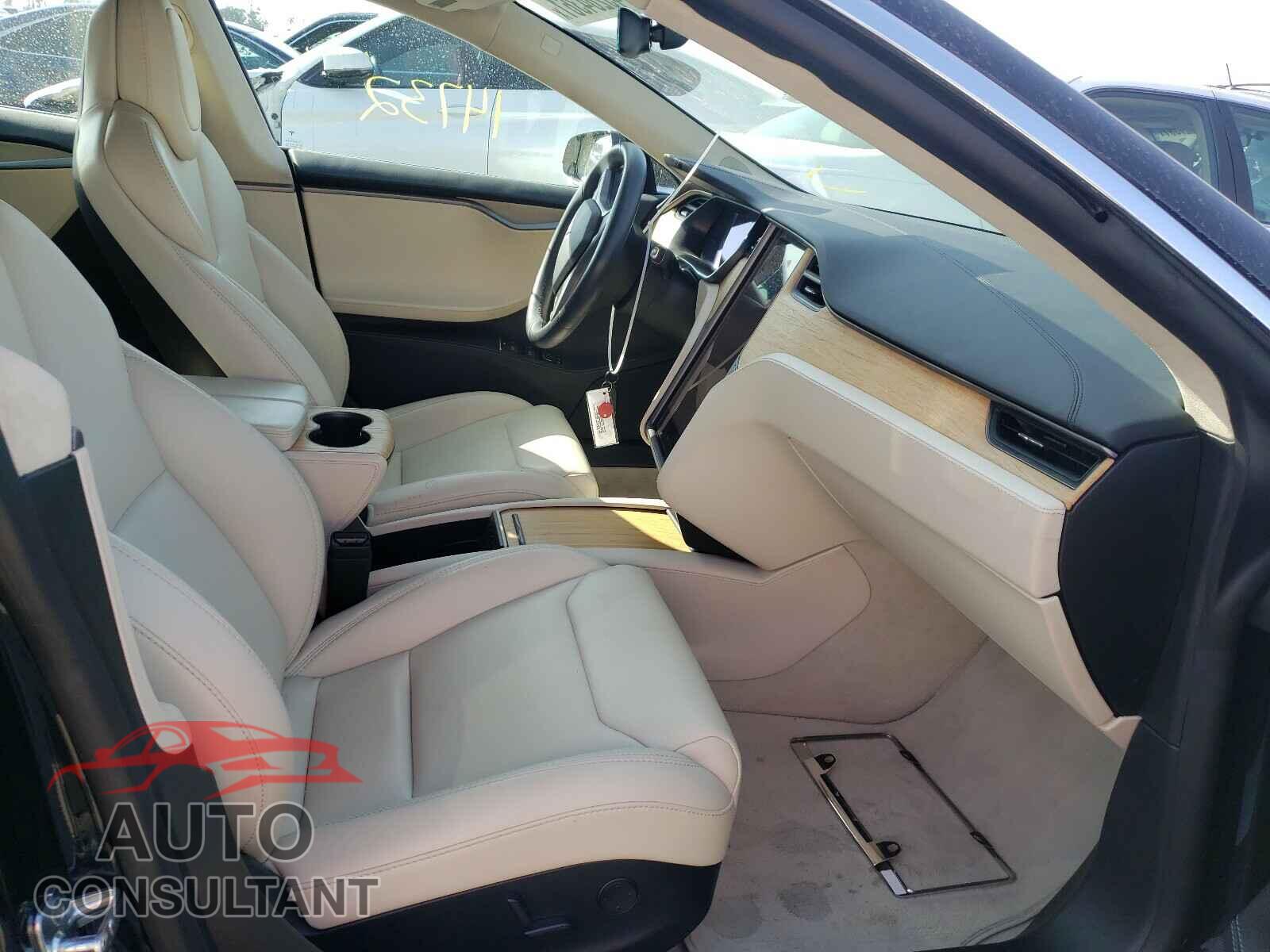 TESLA MODEL S 2018 - 5YJSA1E23JF266797