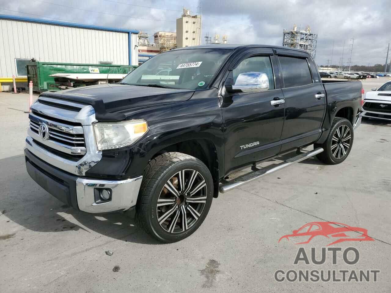 TOYOTA TUNDRA 2017 - 5TFEM5F10HX116745