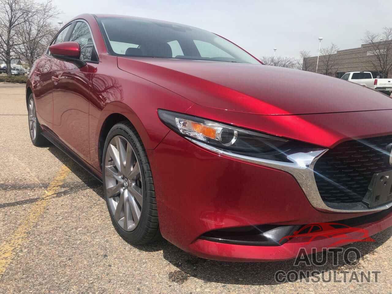 MAZDA 3 2019 - 3MZBPAAL8KM109175