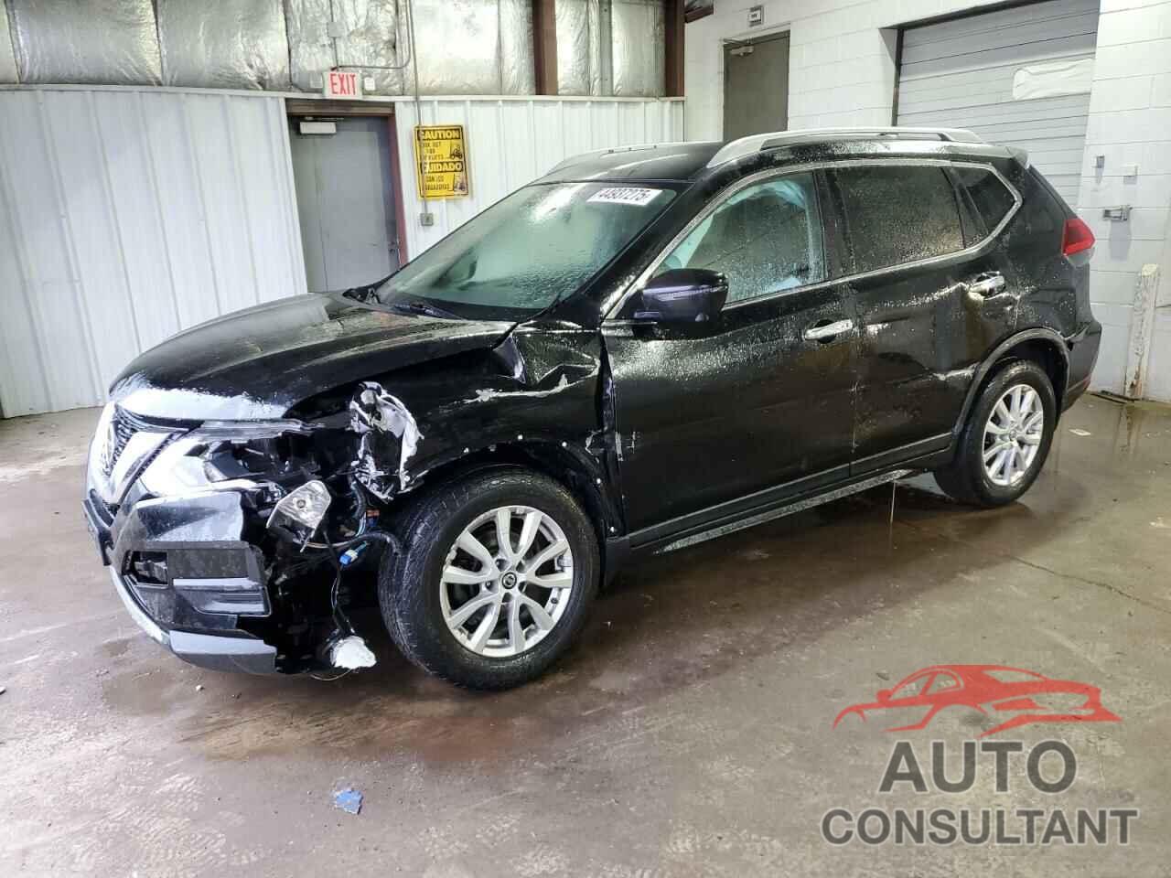 NISSAN ROGUE 2018 - KNMAT2MV1JP517409