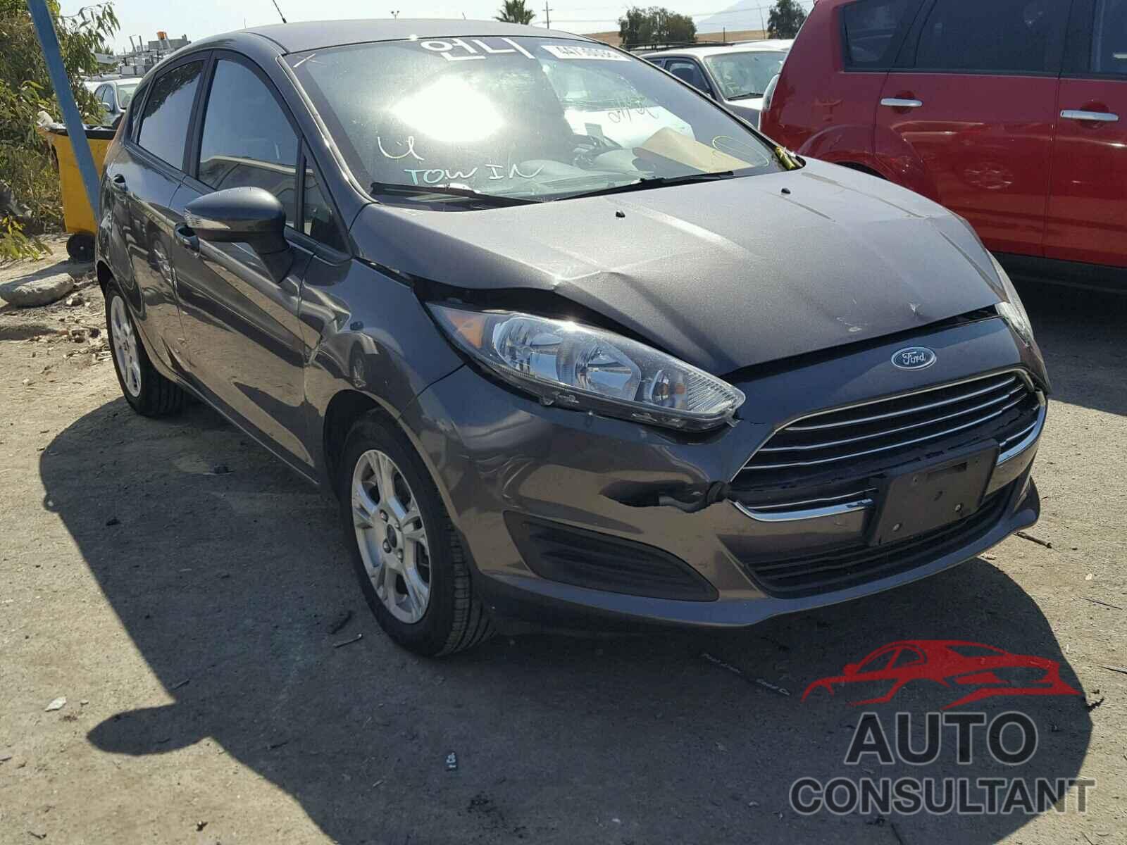 FORD FIESTA SE 2015 - 3FADP4EJXFM136069