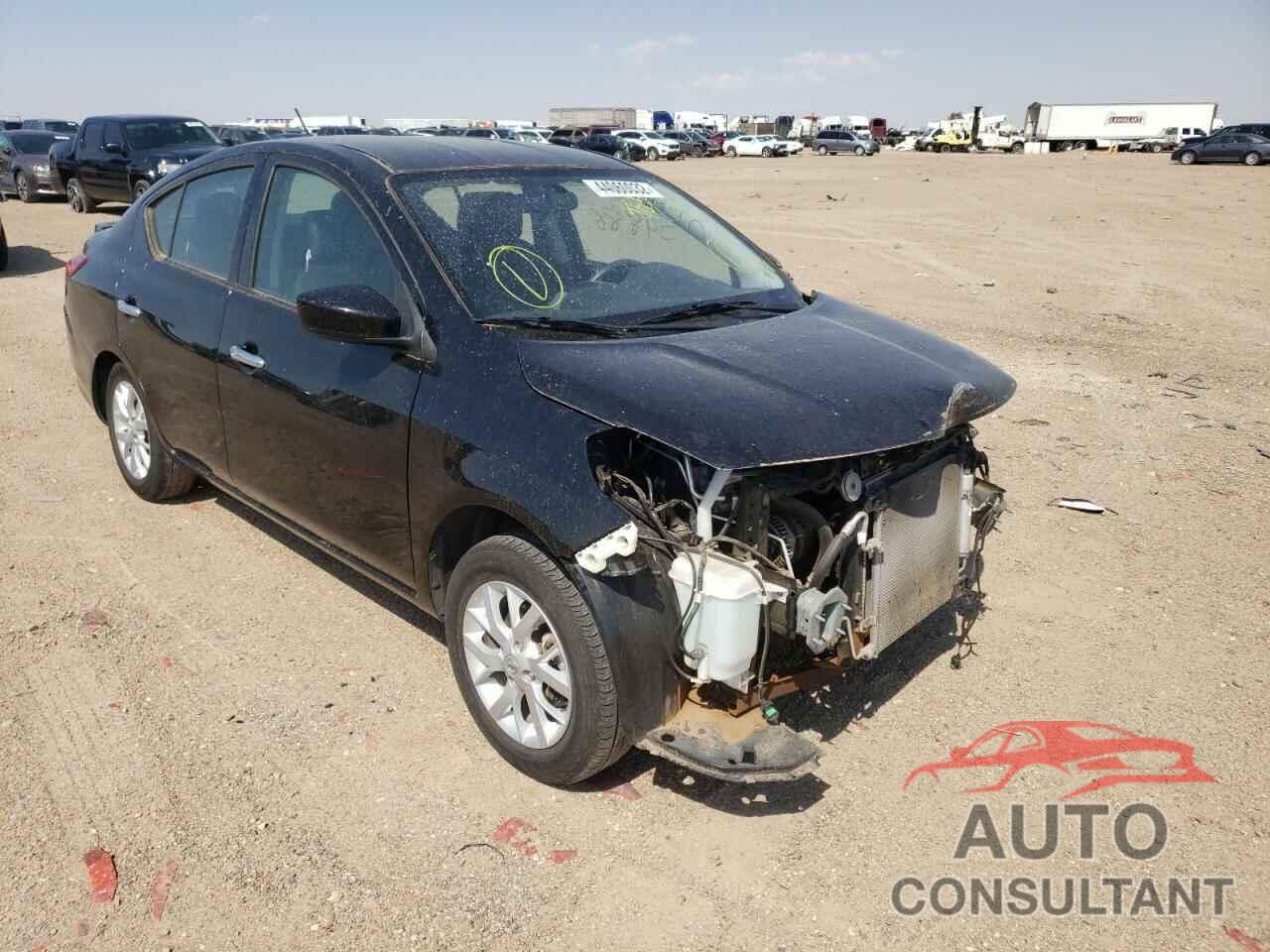 NISSAN VERSA 2018 - 3N1CN7AP5JL839815