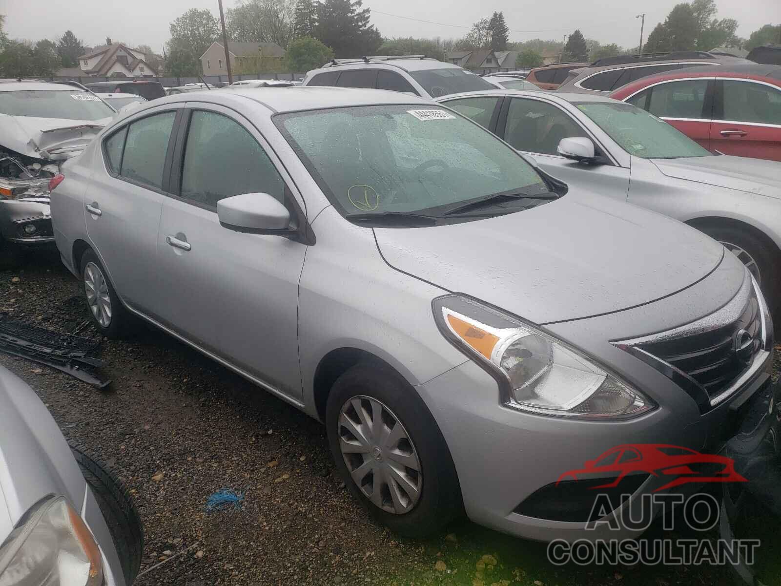 NISSAN VERSA 2017 - 3N1CN7AP3HL803390