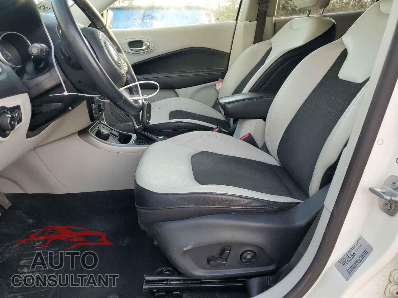 JEEP COMPASS 2017 - 3C4NJDBB9HT666216