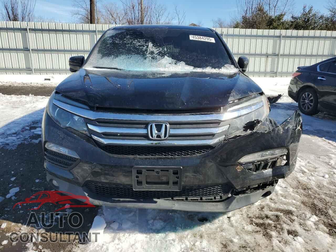 HONDA PILOT 2017 - 5FNYF6H58HB063624