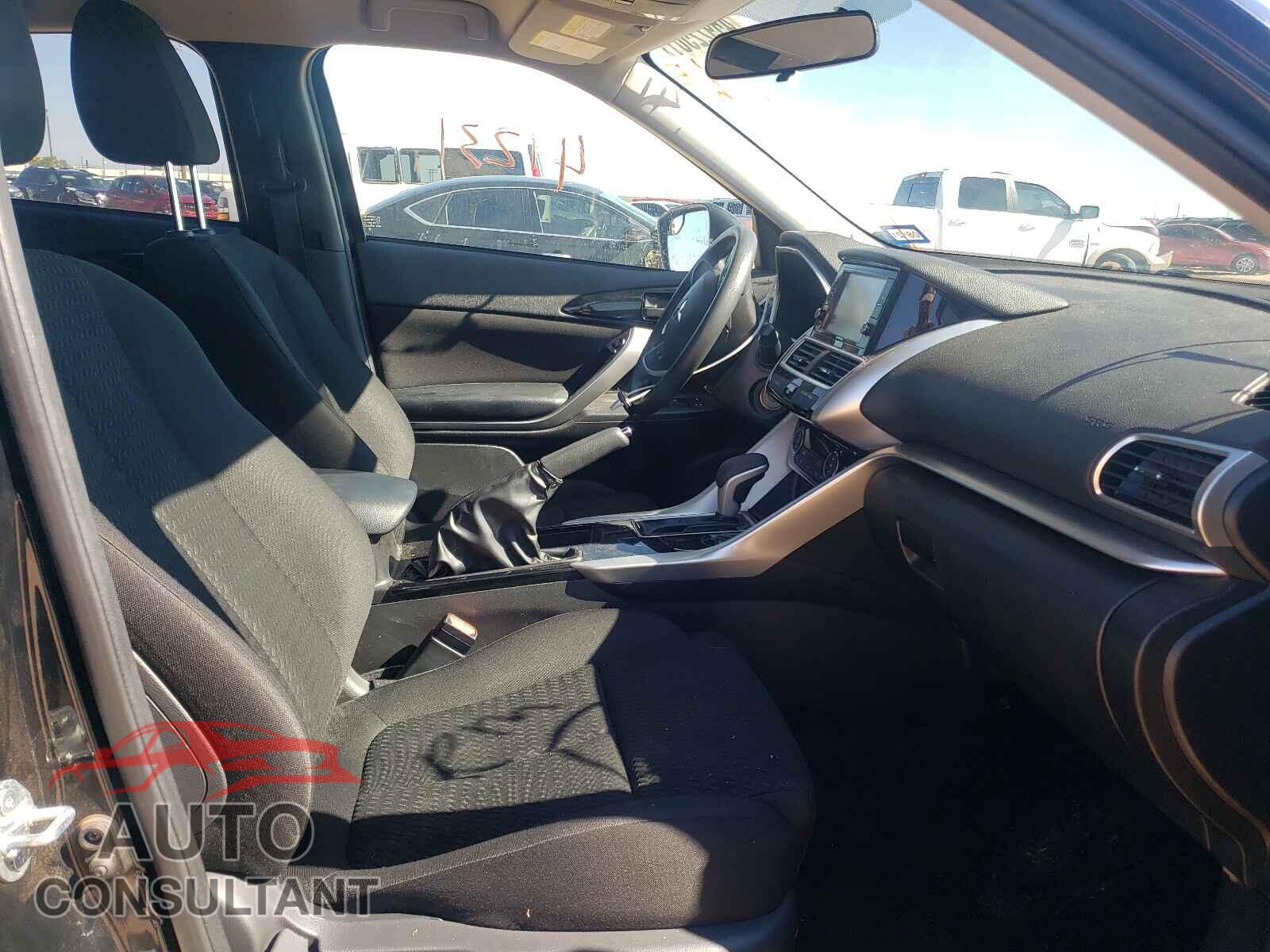 MITSUBISHI ECLIPSE 2019 - JA4AS3AA8KZ017032