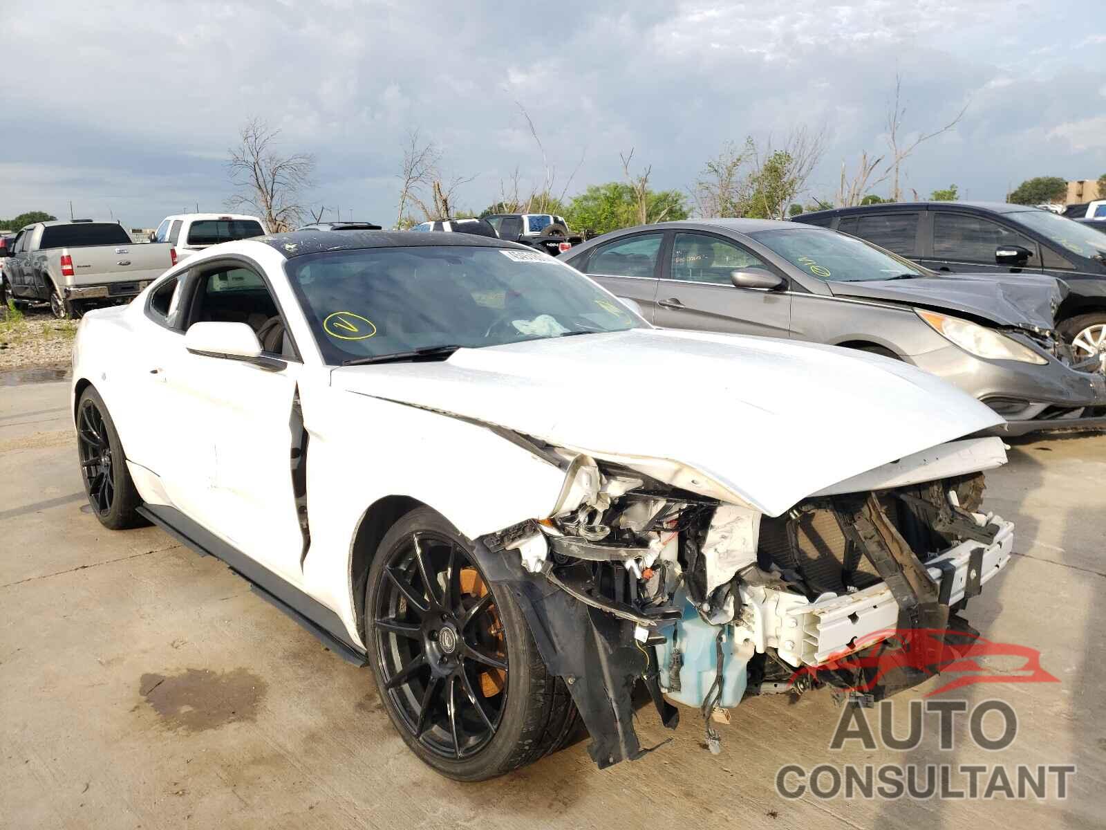 FORD MUSTANG 2016 - 1FA6P8TH4G5269126