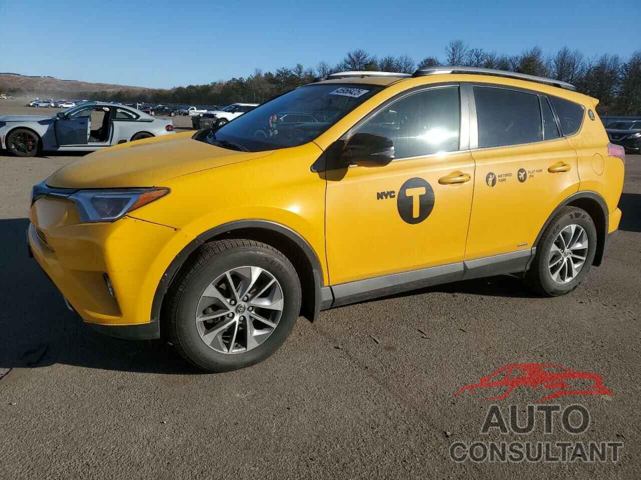 TOYOTA RAV4 2018 - JTMRJREVXJD209897