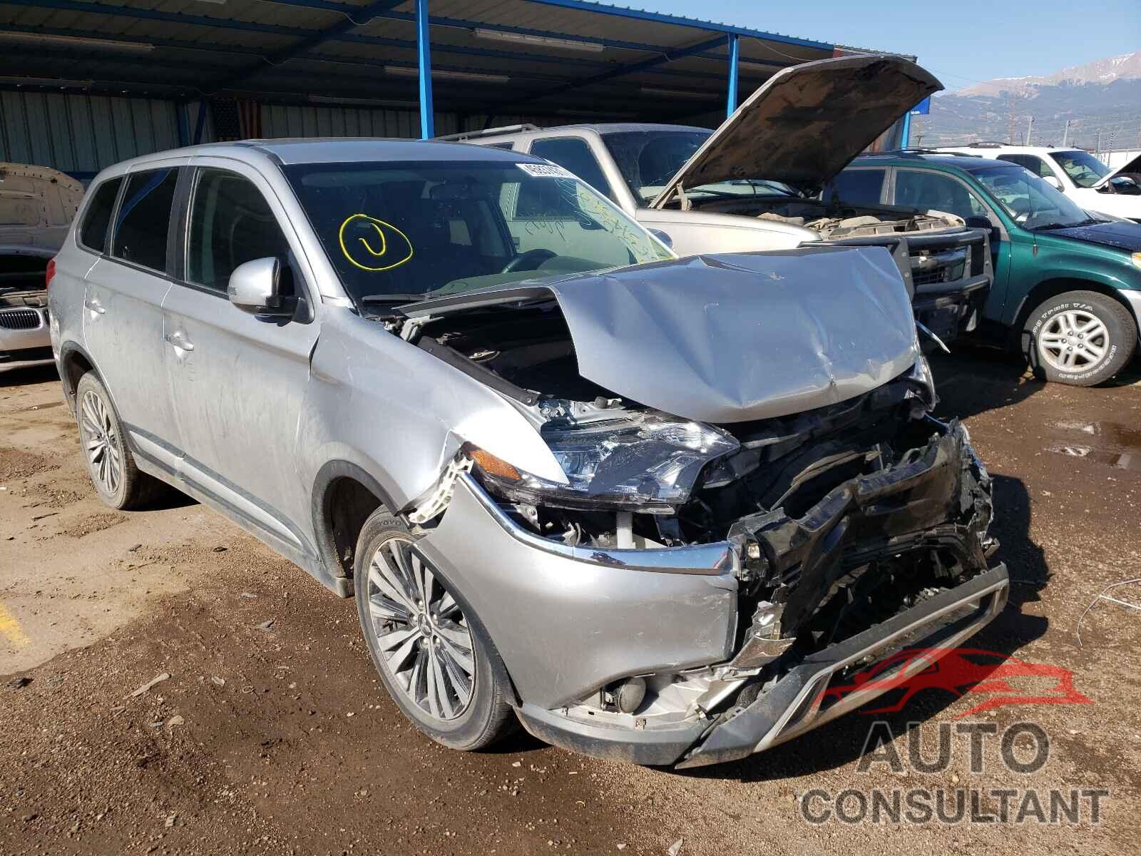 MITSUBISHI OUTLANDER 2019 - JA4AZ3A33KJ001767