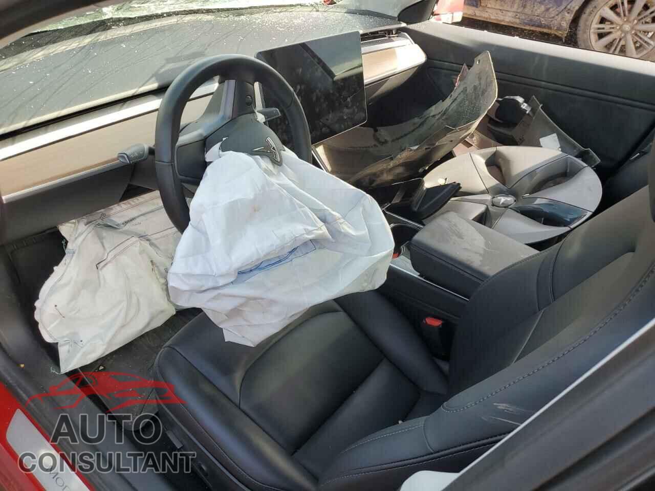 TESLA MODEL 3 2018 - 5YJ3E1EA9JF008932