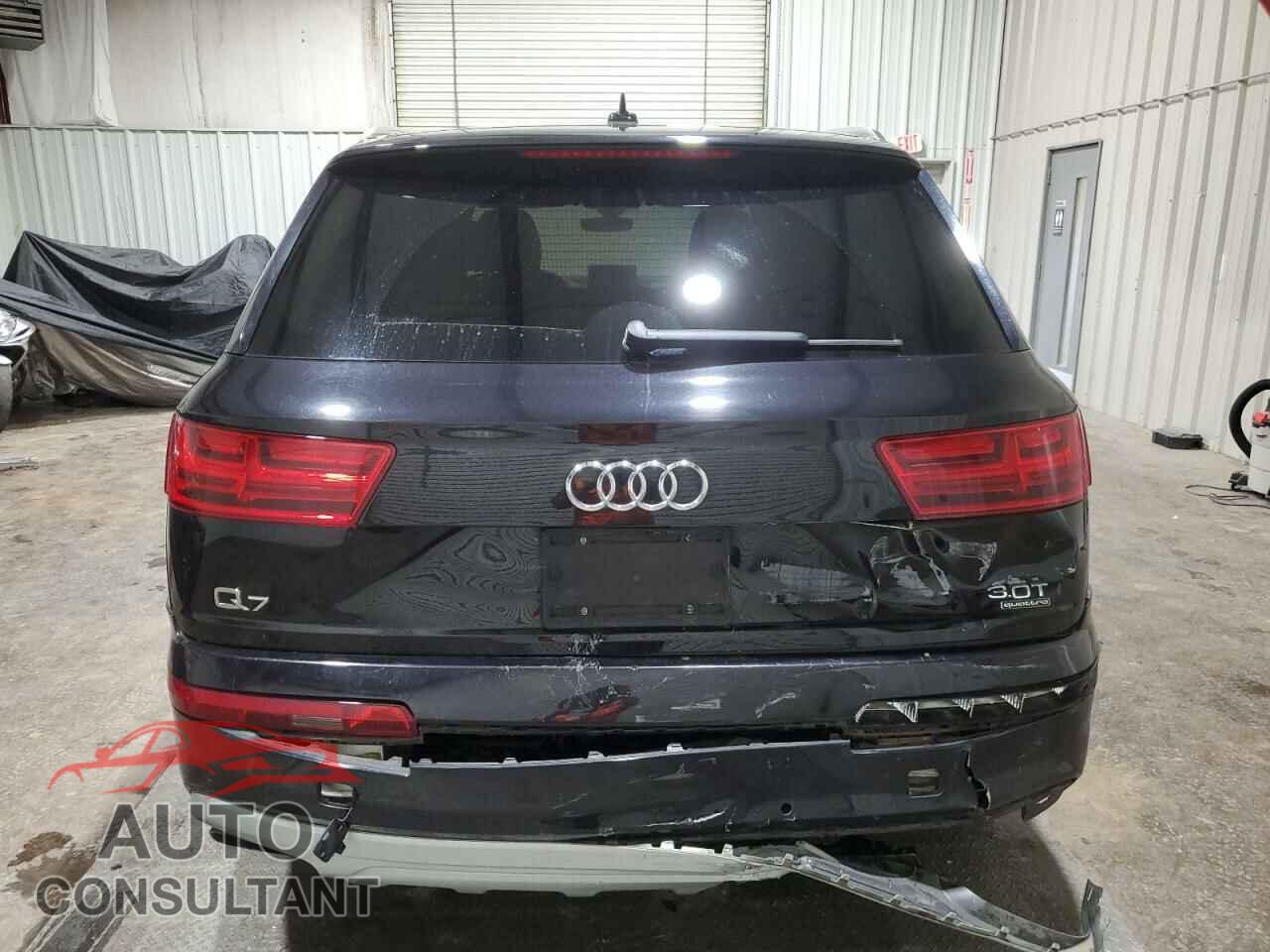 AUDI Q7 2017 - WA1LAAF72HD009642