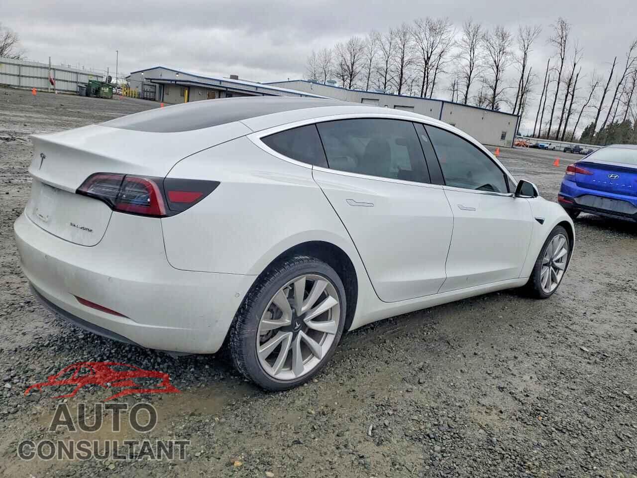 TESLA MODEL 3 2018 - 5YJ3E1EB2JF101140
