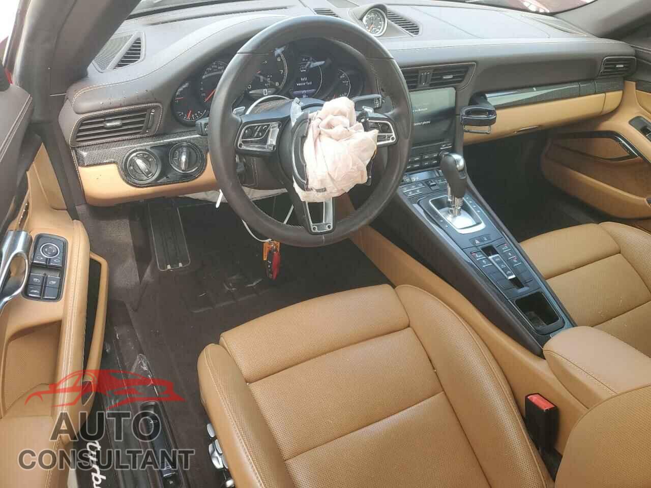PORSCHE 911 2017 - WP0CD2A95HS178366
