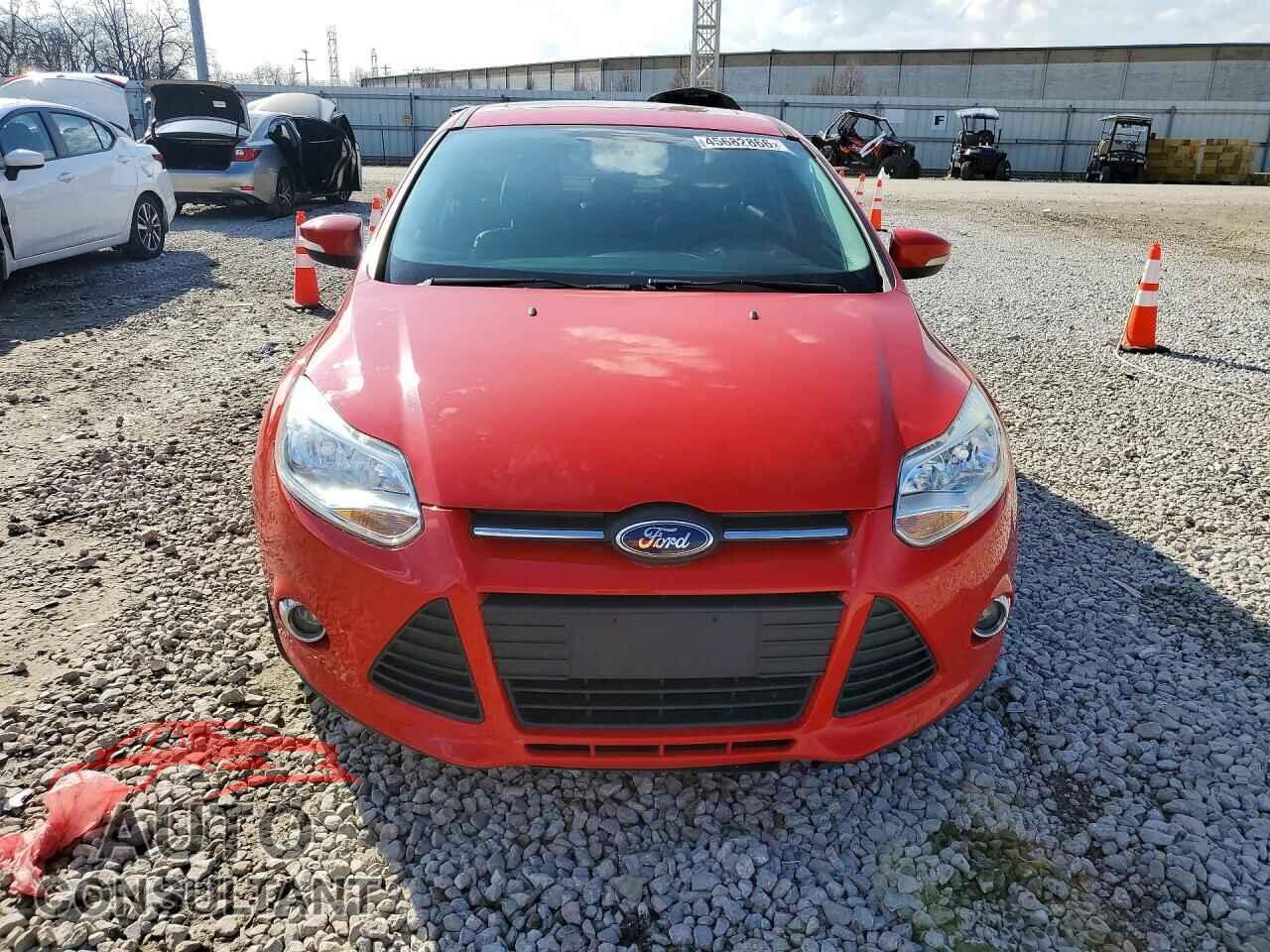 FORD FOCUS 2014 - 1FADP3F2XEL389281
