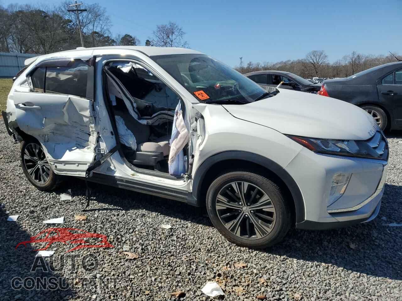 MITSUBISHI ECLIPSE 2018 - JA4AT5AA8JZ070241