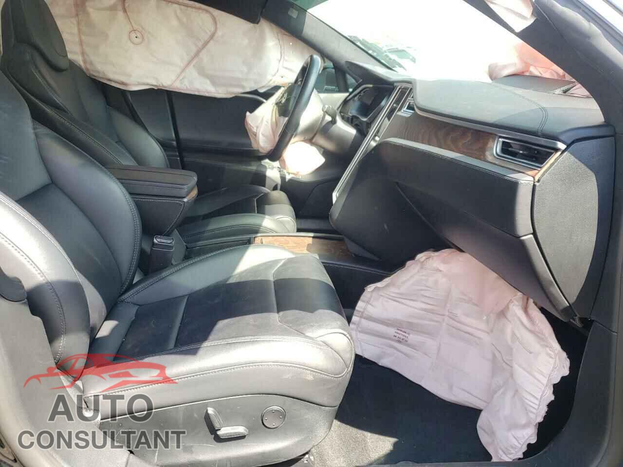 TESLA MODEL S 2017 - 5YJSA1E24HF230952