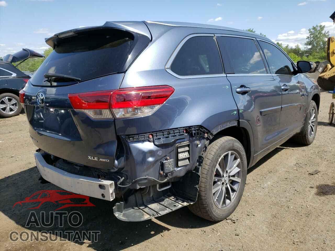 TOYOTA HIGHLANDER 2017 - 5TDJZRFH4HS373319