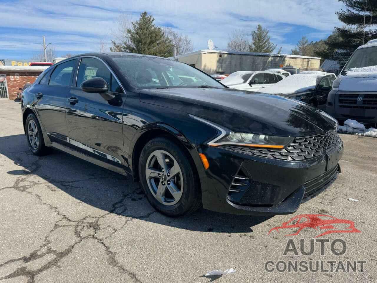 KIA K5 2022 - 5XXG14J29NG100820