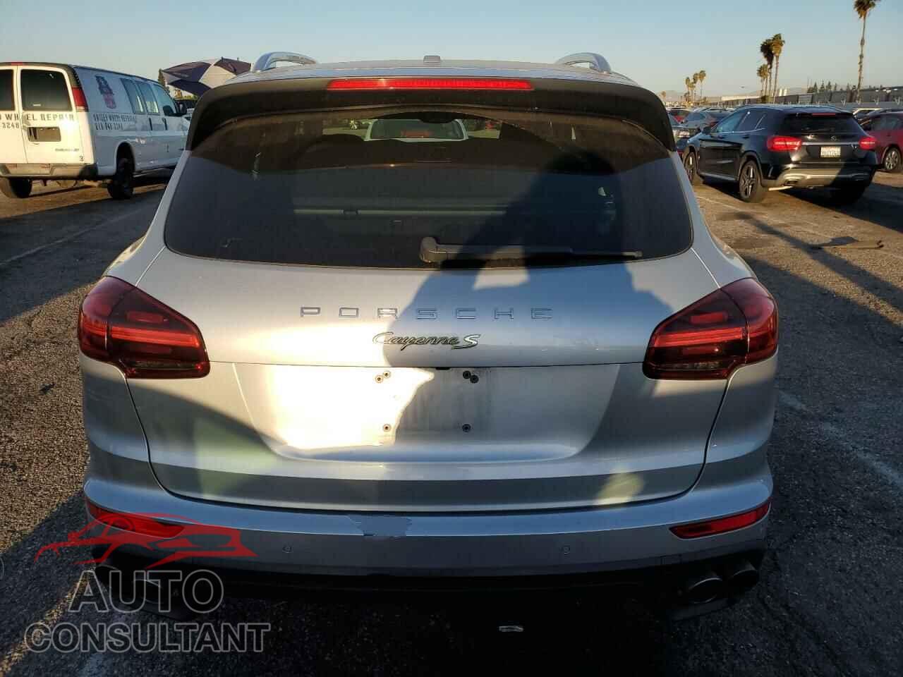 PORSCHE CAYENNE 2016 - WP1AE2A22GLA16922