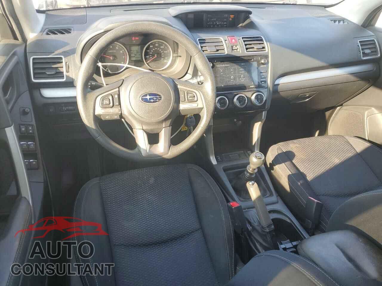 SUBARU FORESTER 2017 - JF2SJAEC0HG502106