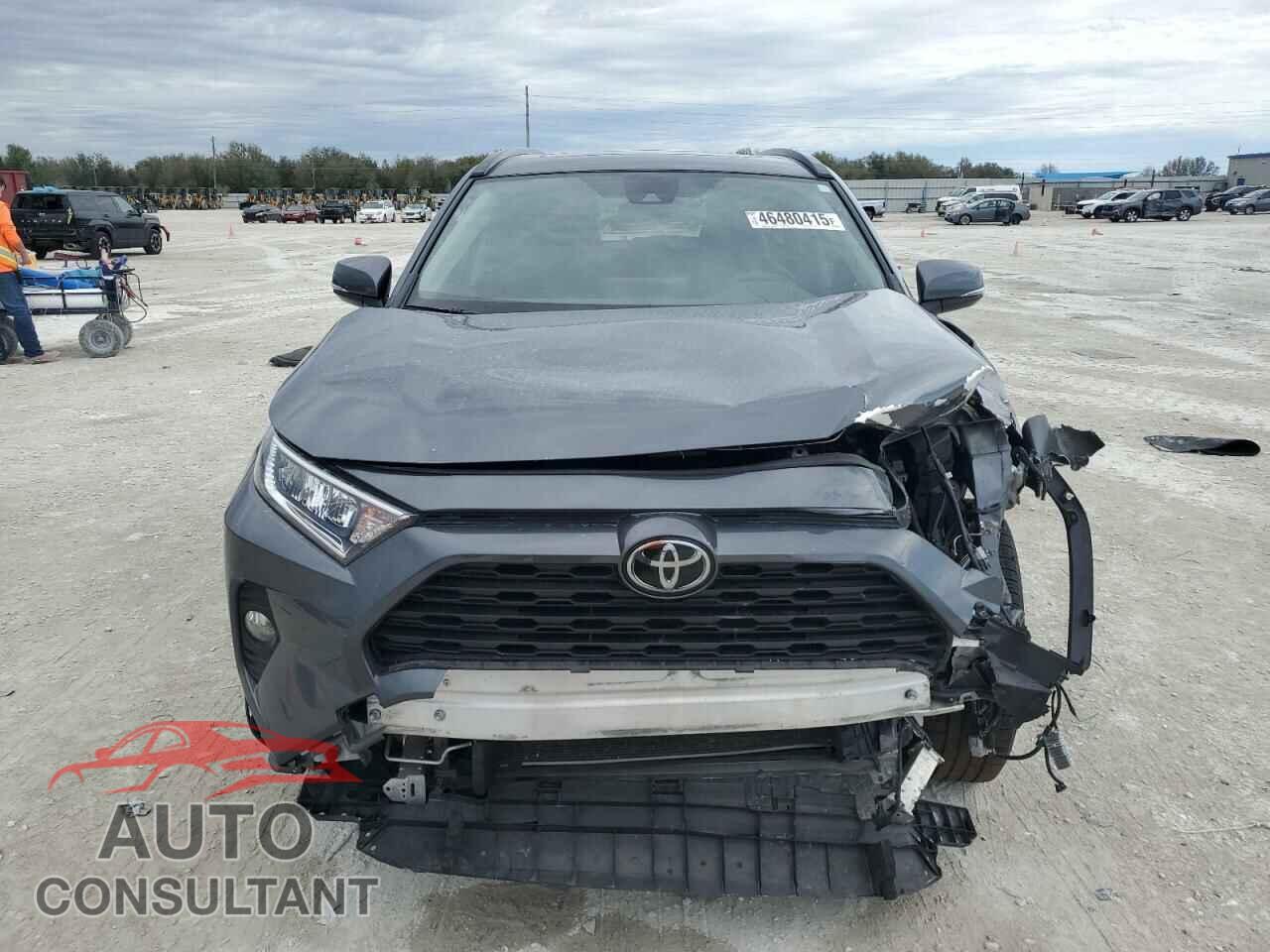TOYOTA RAV4 2019 - JTMC1RFV5KD041608