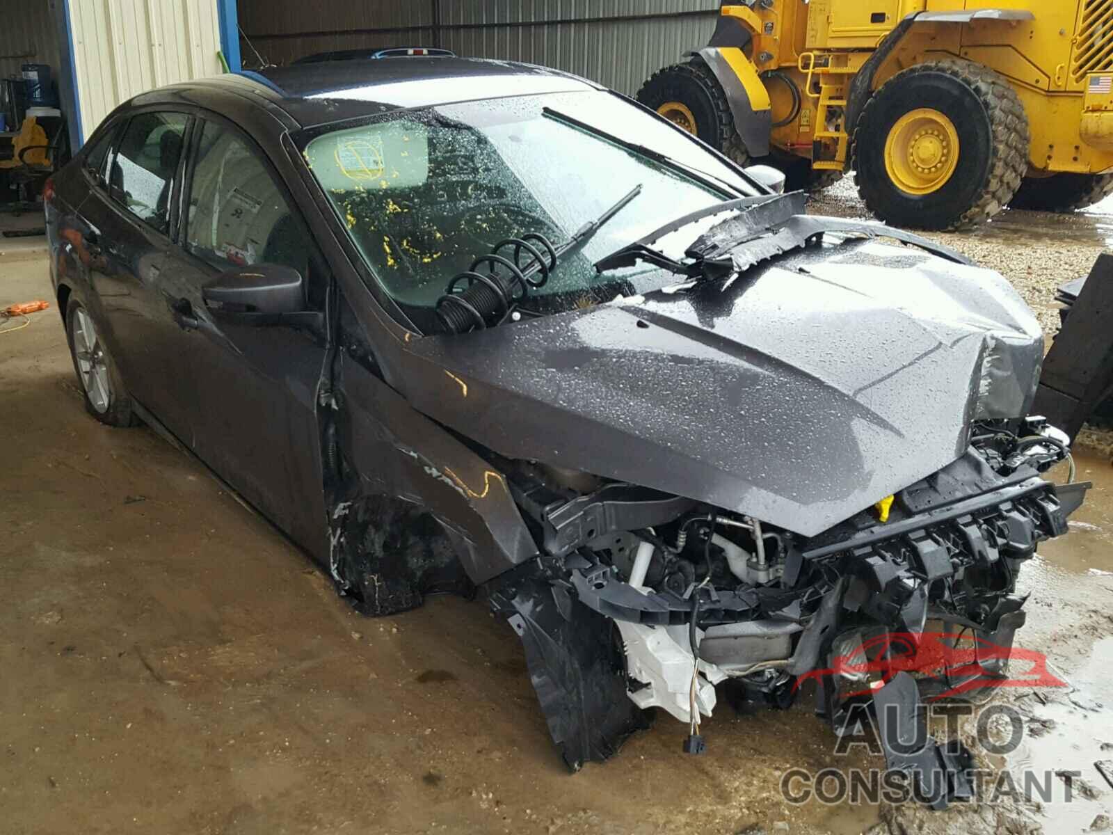 FORD FOCUS 2015 - 1FADP3F25FL202546