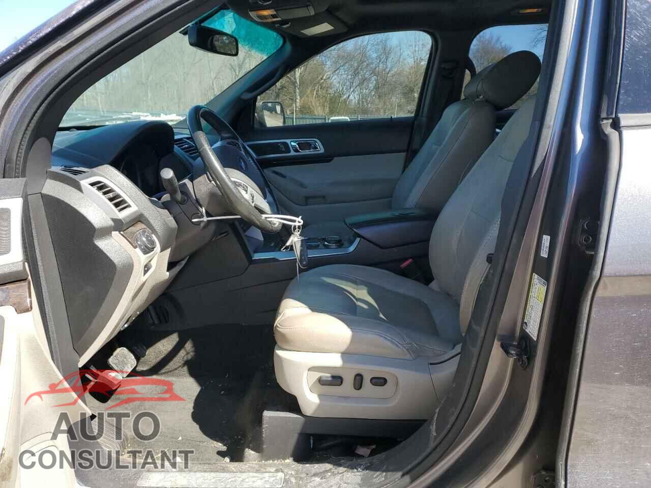 FORD EXPLORER 2011 - 1FMHK8F82BGA55922