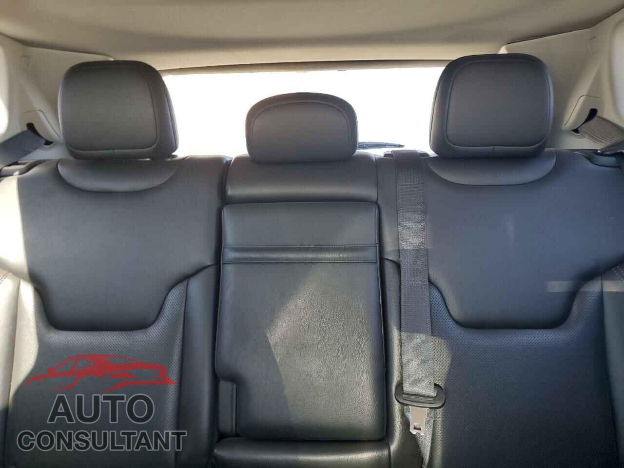 JEEP COMPASS 2018 - 3C4NJDCB2JT281133