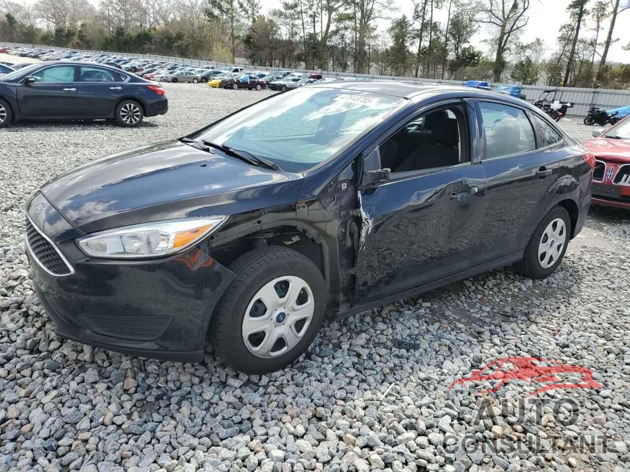 FORD FOCUS 2018 - 1FADP3E25JL255581