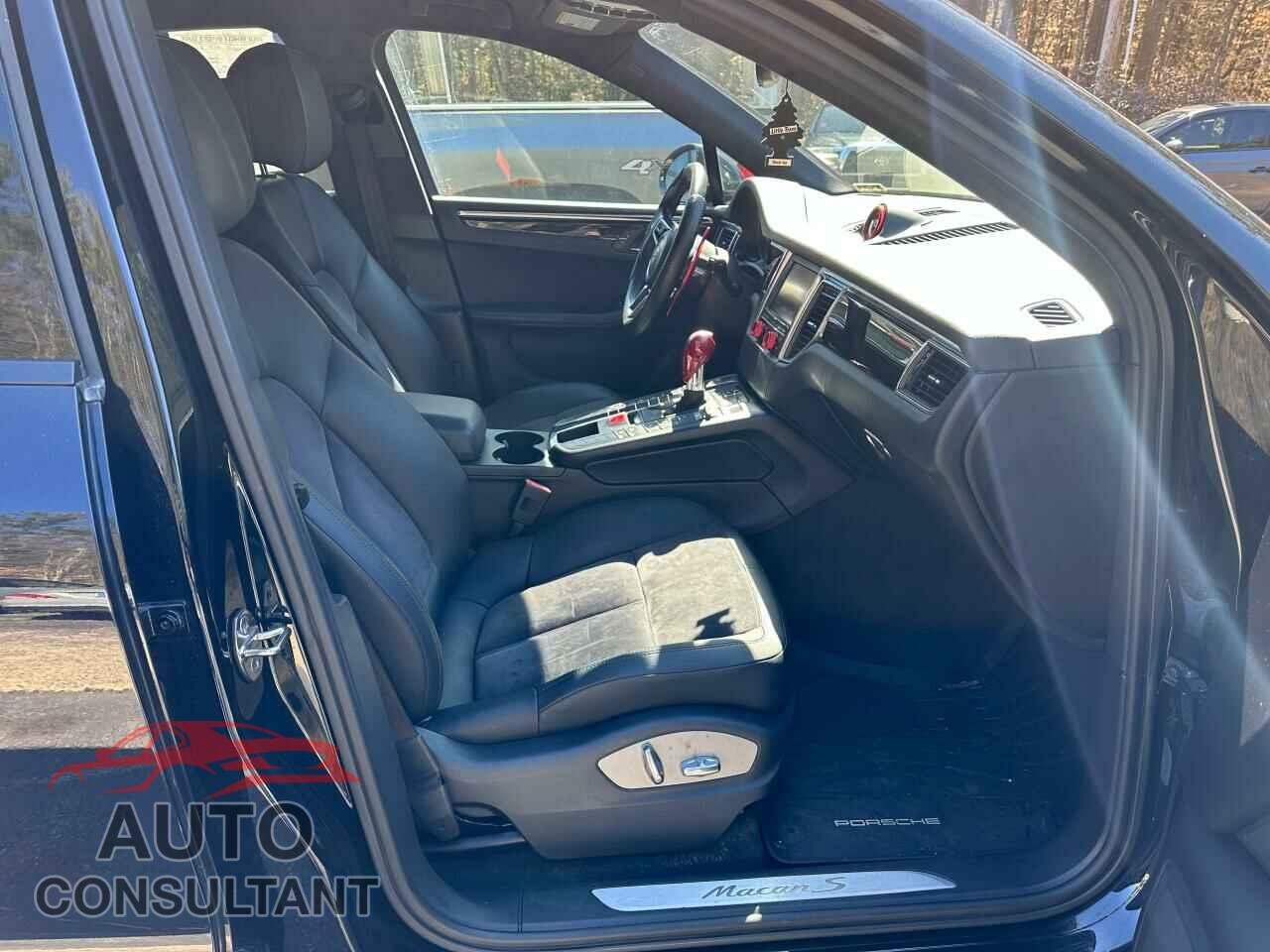 PORSCHE MACAN 2015 - WP1AB2A52FLB52629