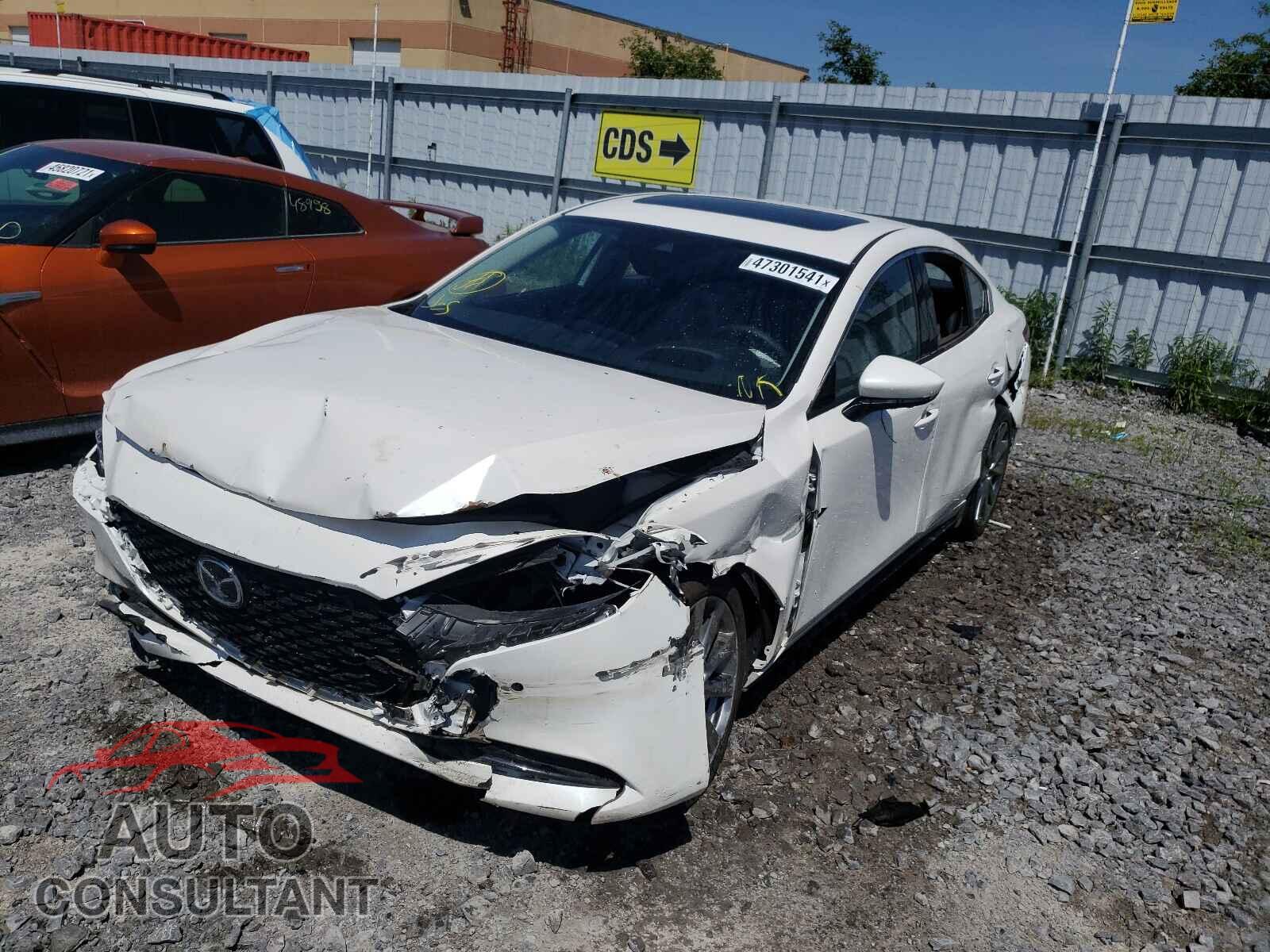 MAZDA 3 2021 - JM1BPADL1M1323973