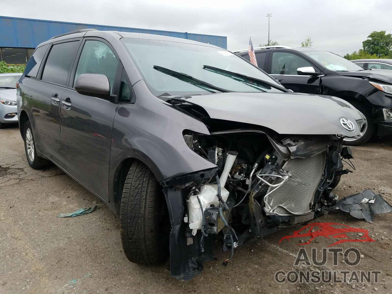 TOYOTA SIENNA 2017 - 5TDYZ3DC1HS793817