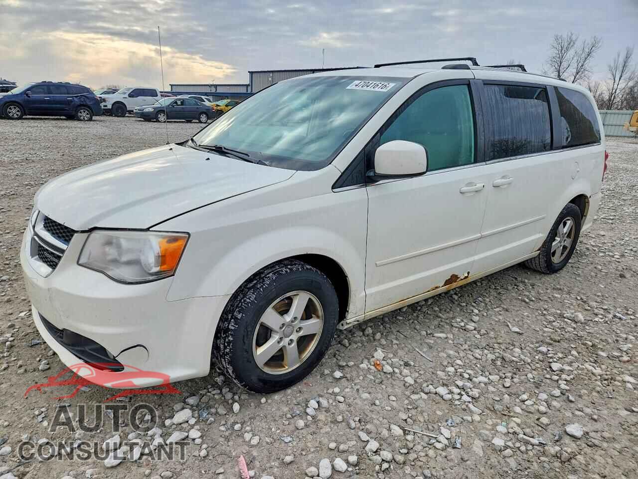 DODGE CARAVAN 2011 - 2D4RN5DGXBR755150