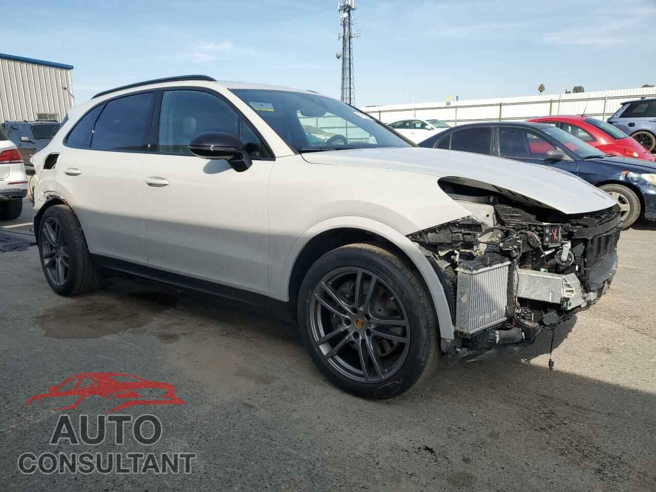 PORSCHE CAYENNE BA 2023 - WP1AA2AY5PDA00210