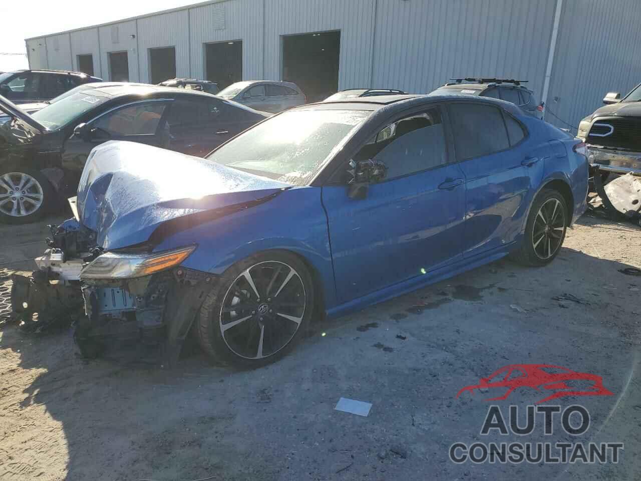 TOYOTA CAMRY 2019 - 4T1B61HK8KU244523