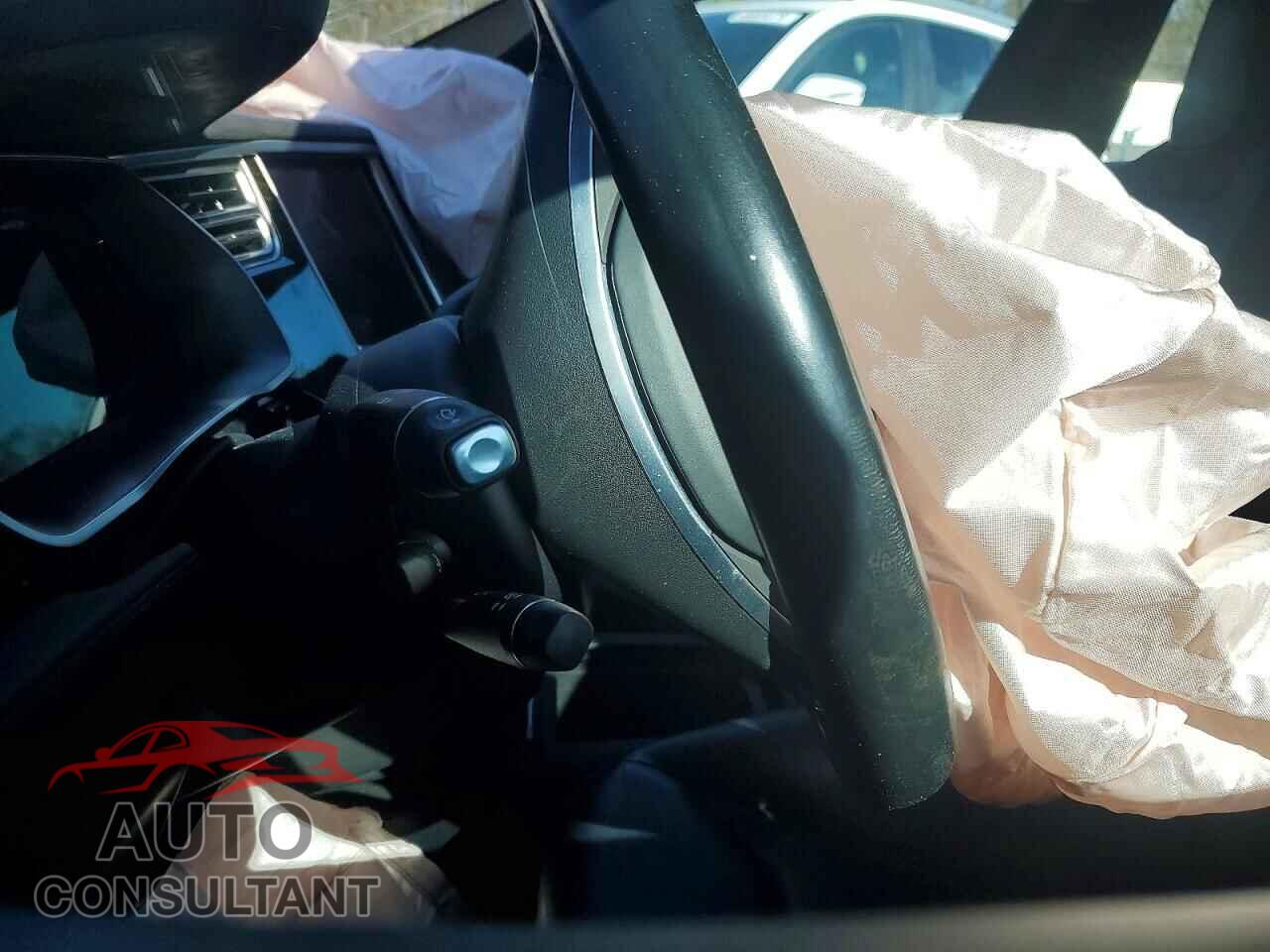 TESLA MODEL S 2016 - 5YJSA1E2XGF144589
