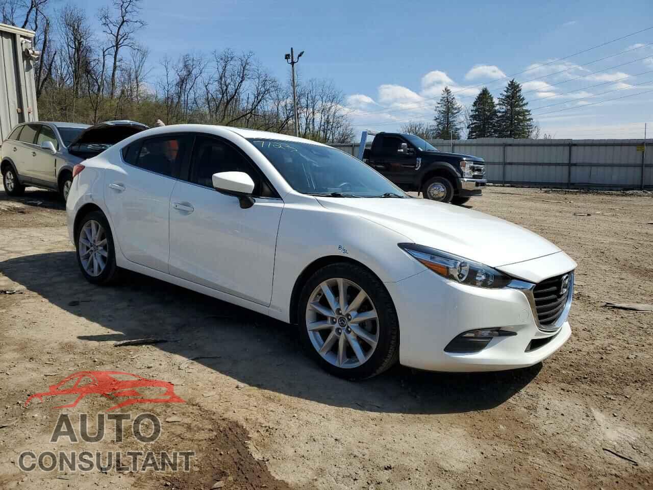MAZDA 3 2017 - 3MZBN1V79HM147123