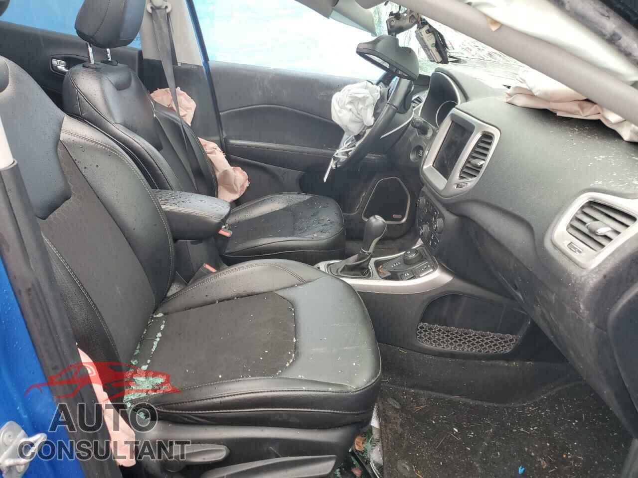 JEEP COMPASS 2018 - 3C4NJDBB8JT161936