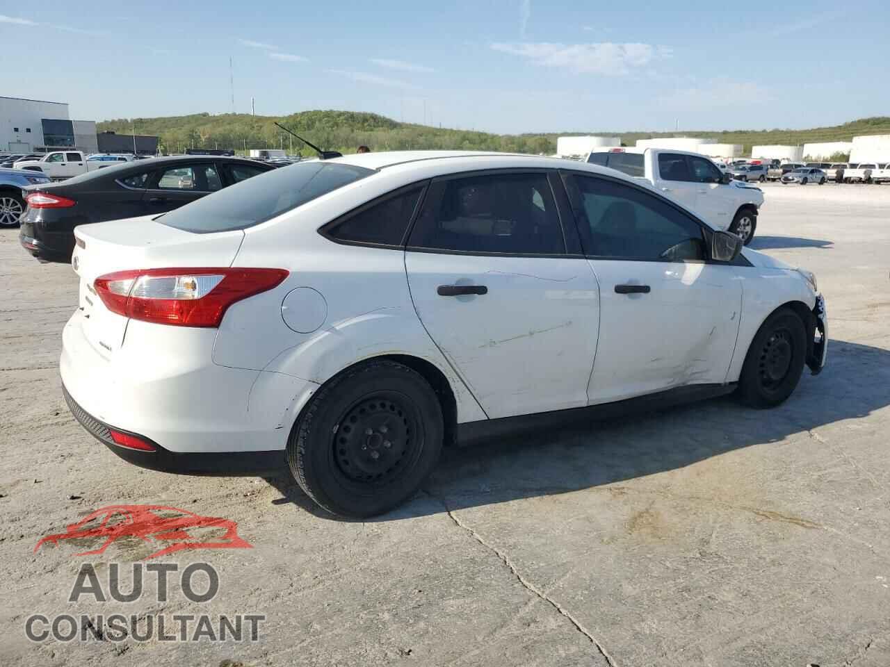 FORD FOCUS 2013 - 1FADP3E26DL176750