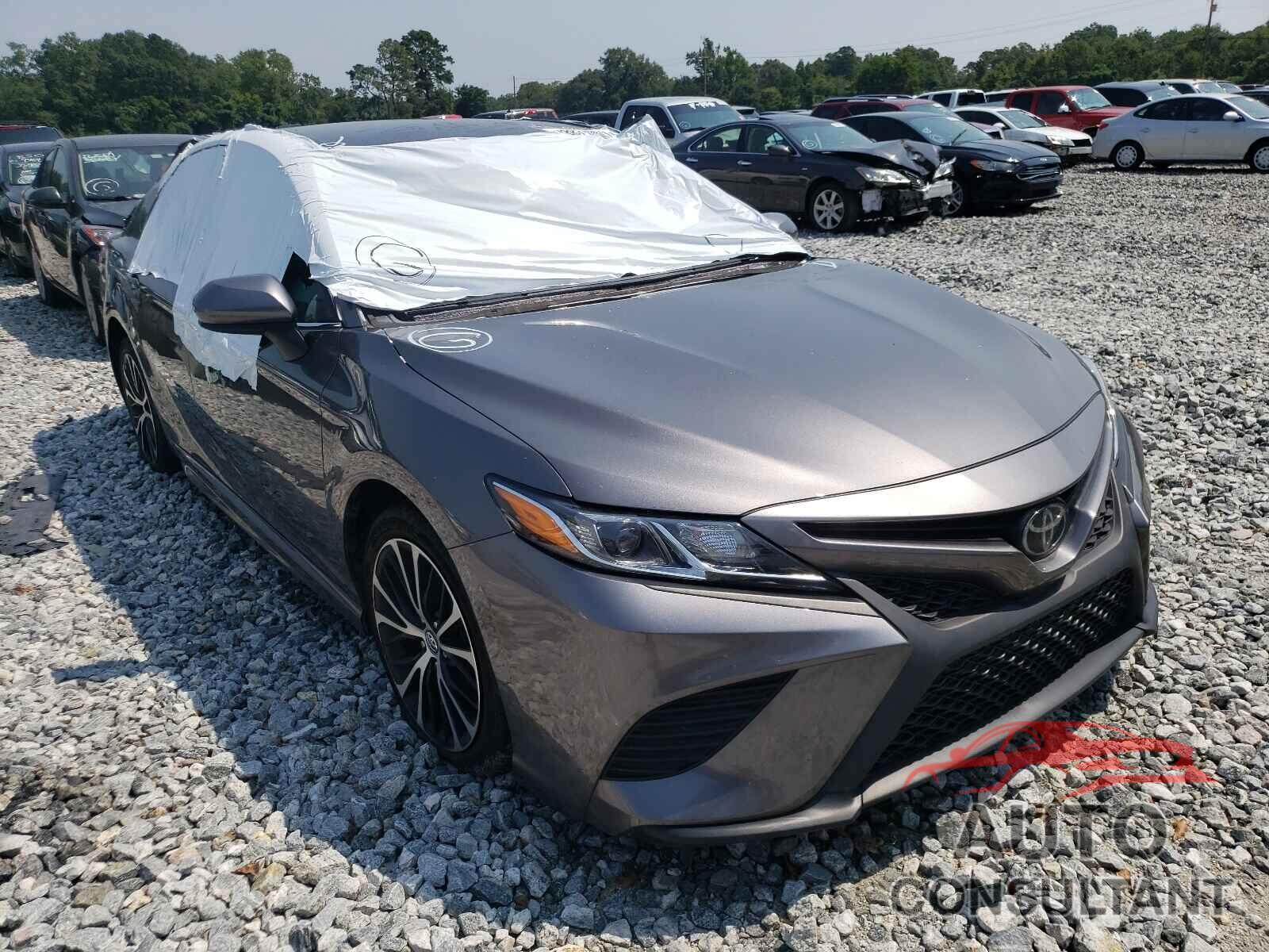 TOYOTA CAMRY 2019 - 4T1B11HK1KU833315