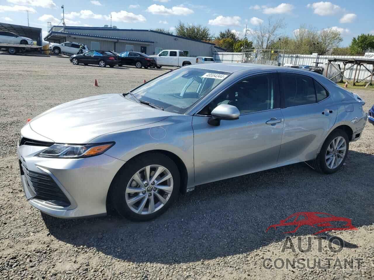 TOYOTA CAMRY 2021 - 4T1C11AK9MU537170