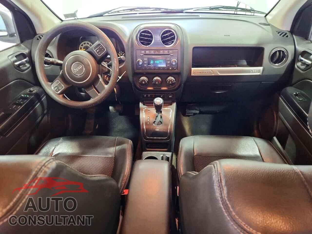 JEEP COMPASS 2015 - 1C4NJCBA1FD334985