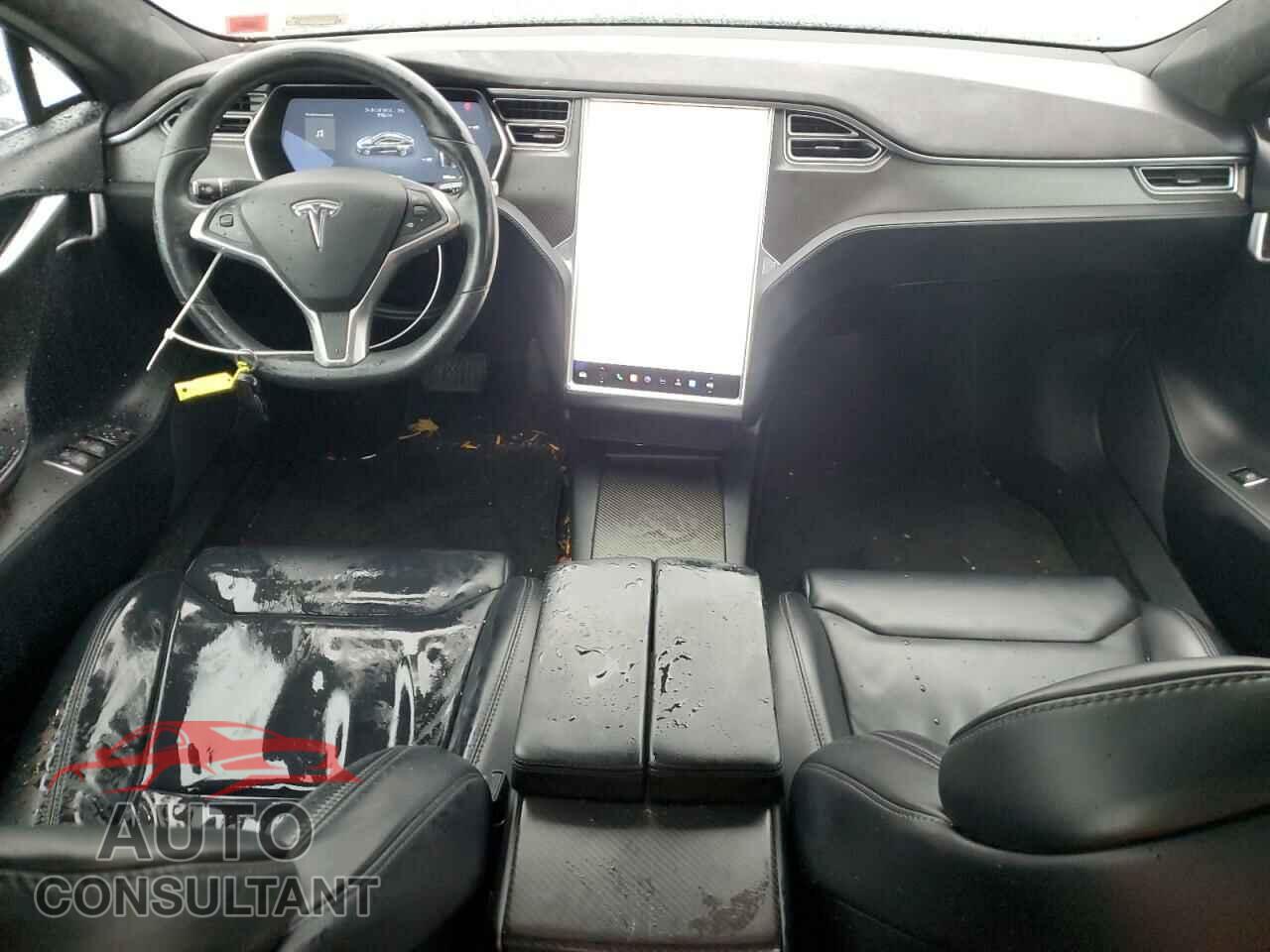 TESLA MODEL S 2017 - 5YJSA1E27HF202904