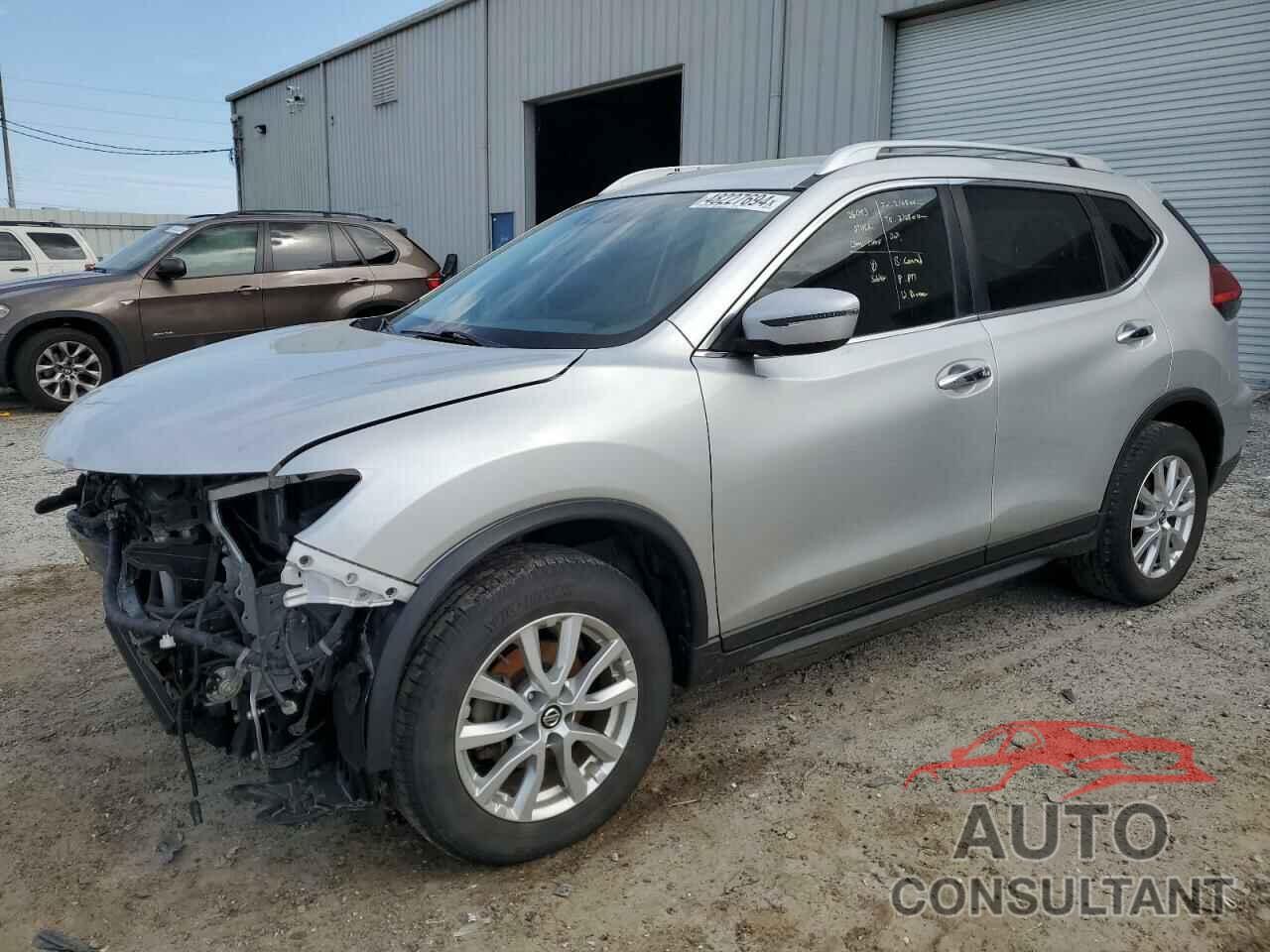 NISSAN ROGUE 2017 - KNMAT2MV1HP545446