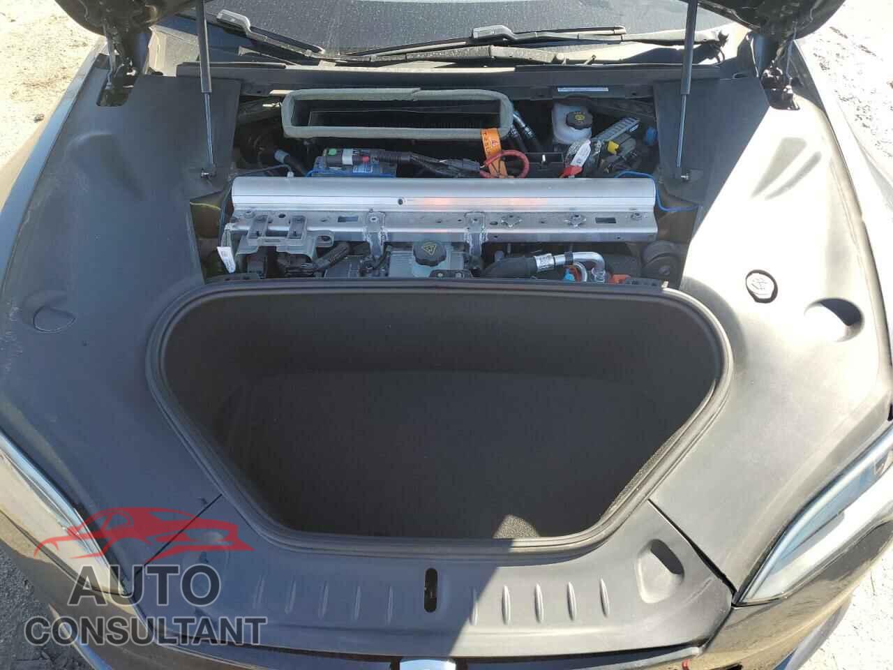 TESLA MODEL S 2023 - 5YJSA1E54PF516907