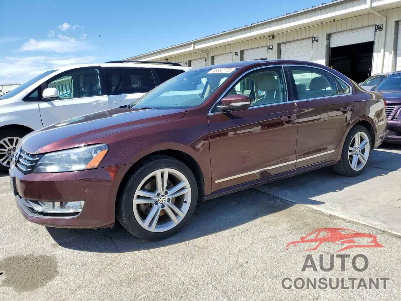 VOLKSWAGEN PASSAT 2014 - 1VWCN7A33EC030659