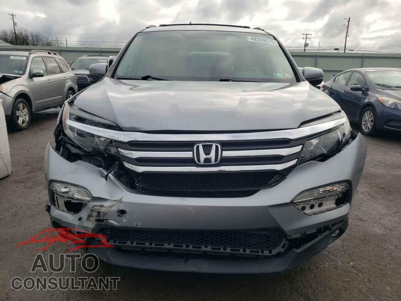 HONDA PILOT 2017 - 5FNYF6H71HB059643