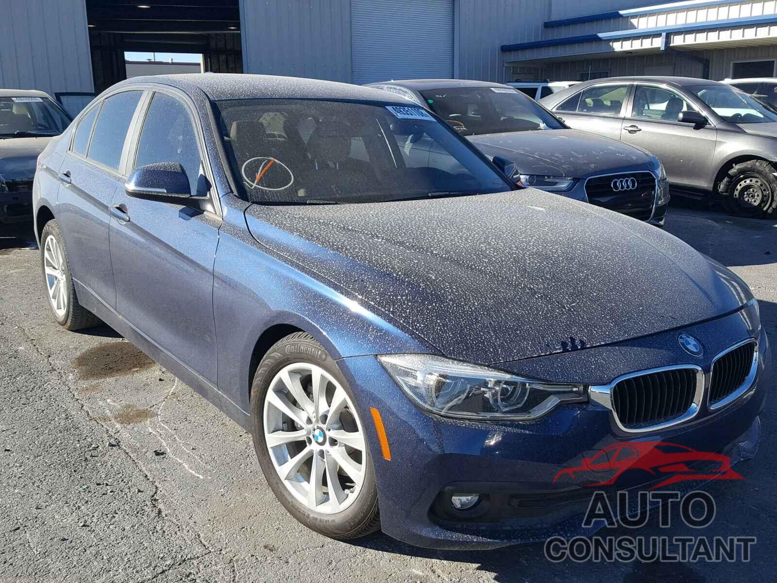 BMW 3 SERIES 2018 - WBA8E1G55JNU92635