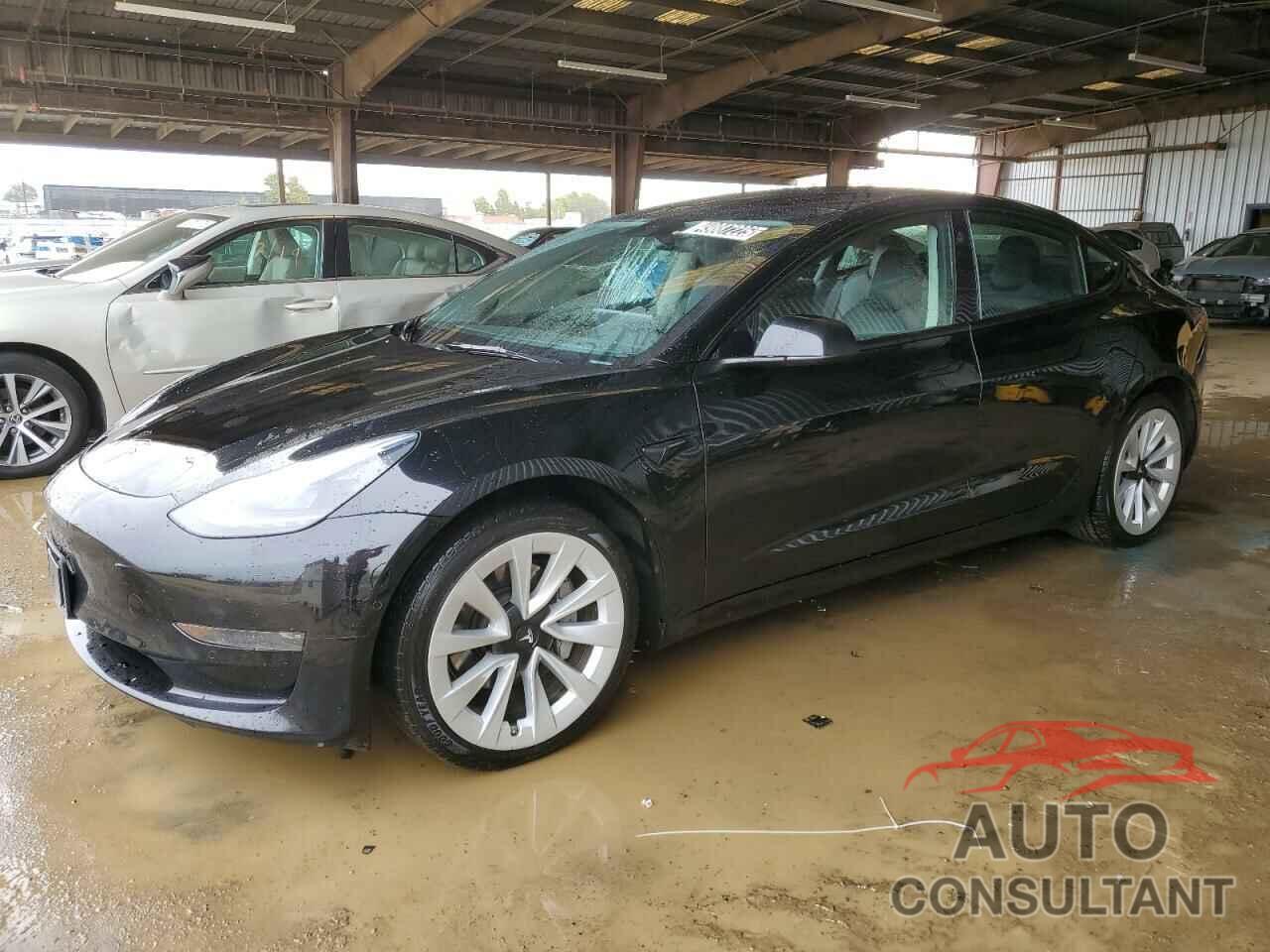 TESLA MODEL 3 2022 - 5YJ3E1EAXNF304743