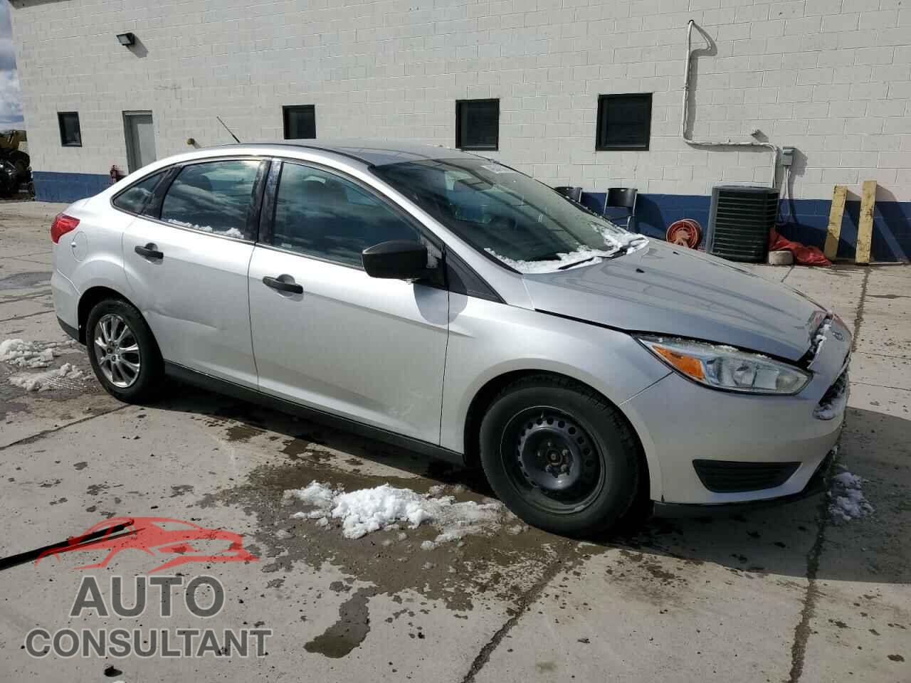 FORD FOCUS 2017 - 1FADP3E20HL206797